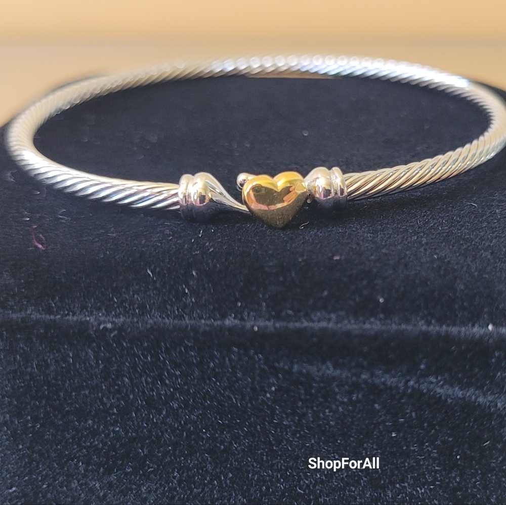 David Yurman Silver Bracelet with Gold Heart Accent - Picture 5 of 16